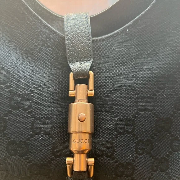 Gucci Black and Gold Shoulder Bag - Picture 4 of 6